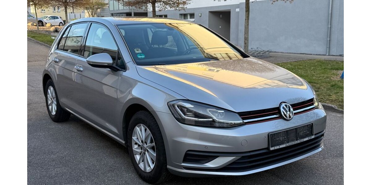 VW Golf 107.000 km 11.500 &euro; Rastatt 76437