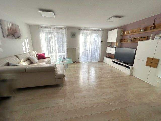 Doppelhaushälfte Neuenbürg - 5 Zimmer, 140 m&sup2;, 559.000&euro; | Angebot:25896706