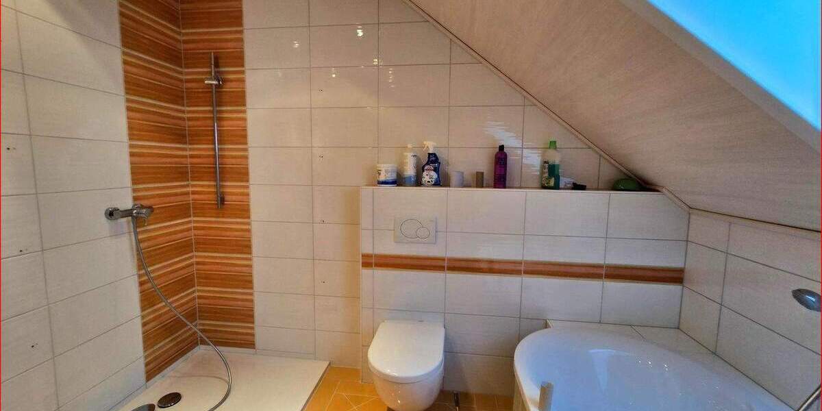 Doppelhaushälfte Neuenbürg Arnbach - 4 Zimmer, 126 m&sup2;, 644.000&euro; | Angebot:25834840