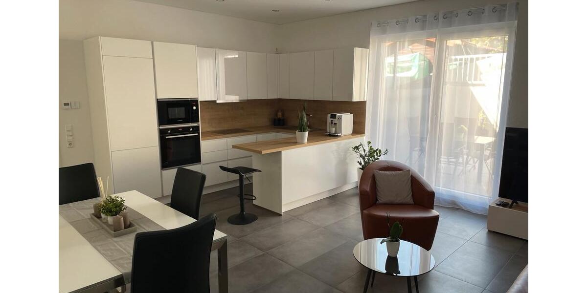 Terrassenwohnung Höfen an der Enz - 2 Zimmer, 74 m&sup2;, 270.000&euro; | Angebot:24115303