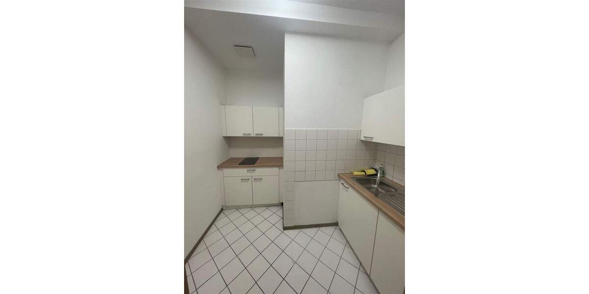 Gewerbeobjekt Steinmauern - 4 Zimmer, 120 m&sup2;, 950&euro; | Angebot:25743491
