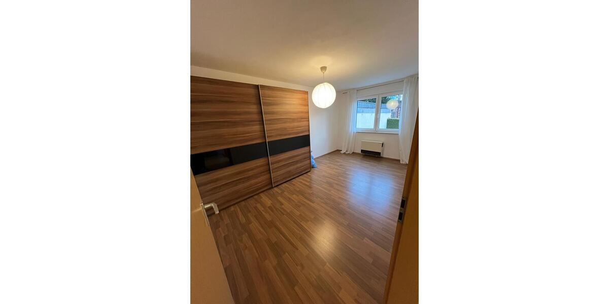 Etagenwohnung Höfen an der Enz - 3 Zimmer, 78 m&sup2;, 840&euro; | Angebot:25366426