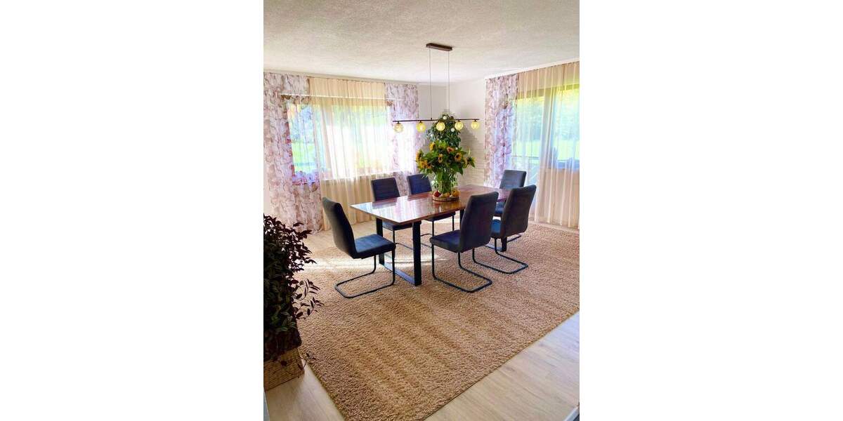 Etagenwohnung Enzklösterle Mittelenztal - 4 Zimmer, 189 m&sup2;, 349.000&euro; | Angebot:25702715