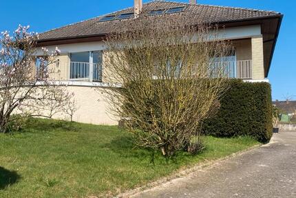 Haus Baden-Baden Baden - 9 Zimmer, 300 m&sup2;, 480.000&euro; | Angebot:25919746