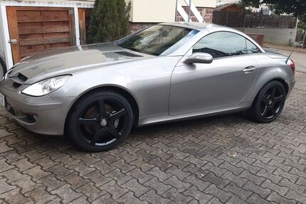 Mercedes-Benz SLK 350 135.300 km 14.950 &euro; Keltern 75210