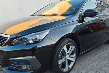Peugeot 308 57.130 km 13.990 &euro; Ötigheim 76470