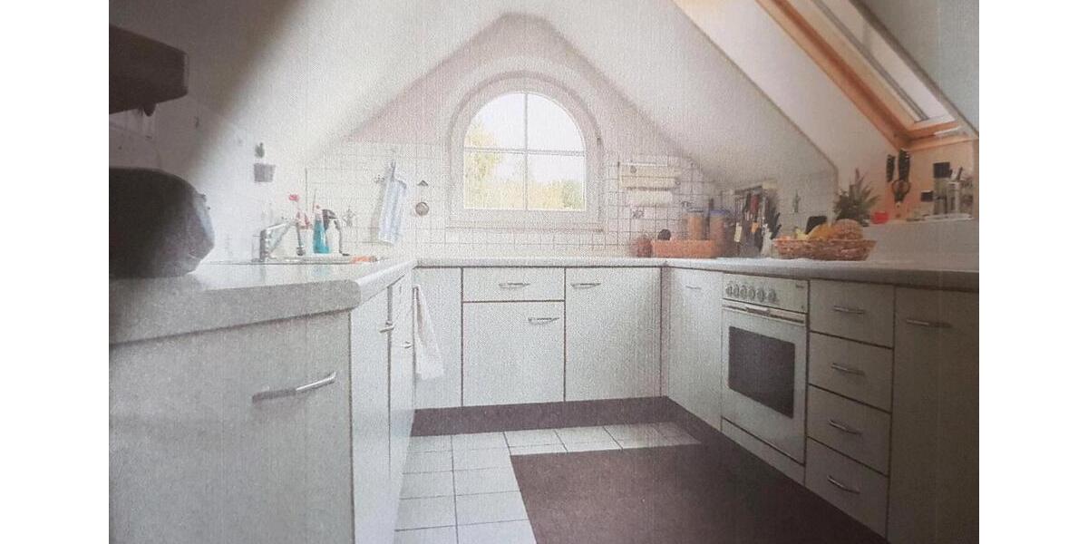 Maisonettenwohnung Baden-Baden Lichtental - 5 Zimmer, 140 m&sup2;, 1.200&euro; | Angebot:25237155