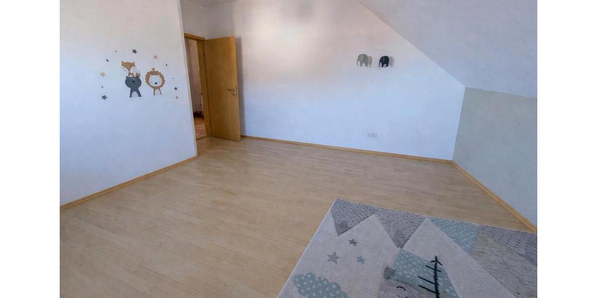 Etagenwohnung Rheinmünster - 4 Zimmer, 100 m&sup2;, 1.000&euro; | Angebot:25370404