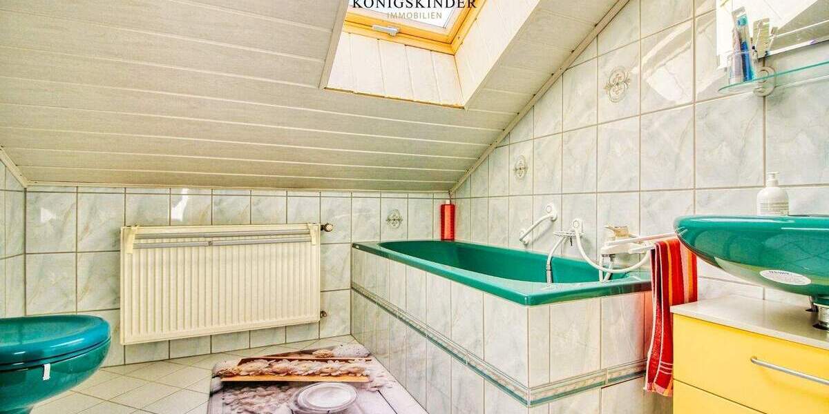 Einfamilienhaus Gernsbach Lautenbach - 8 Zimmer, 184 m&sup2;, 490.000&euro; | Angebot:25669994