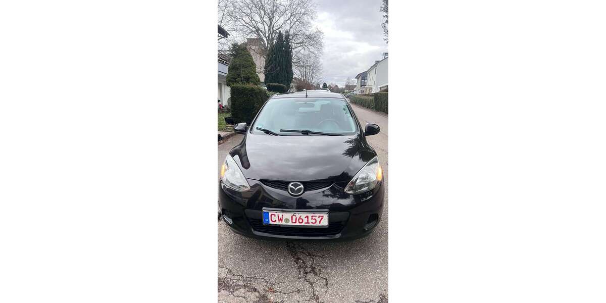 Mazda 2 180.000 km 1.999 &euro; Schömberg - Langenbrandt 75328