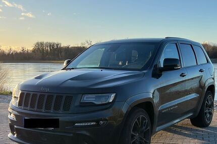 Jeep Grand Cherokee 72.000 km 31.900 &euro; Karlsruhe 76227