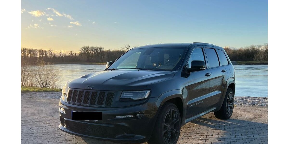 Jeep Grand Cherokee 72.000 km 31.900 &euro; Karlsruhe 76227