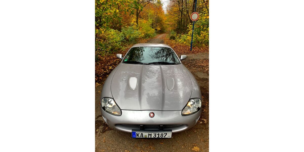 Jaguar XKR 80.000 km 28.500 &euro; Waldbronn 76337