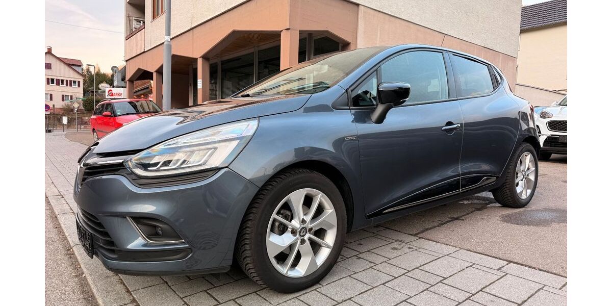 Renault Clio 85.273 km 9.399 &euro; Bad Wildbad 75323