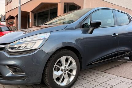 Renault Clio 85.273 km 9.699 &euro; Bad Wildbad 75323