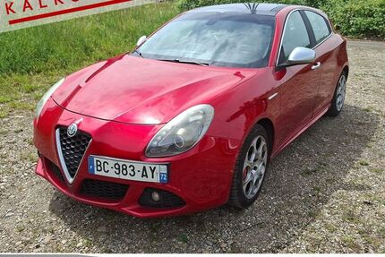 Alfa Romeo Giulietta 250.411 km 2.985 &euro; Achern 77855