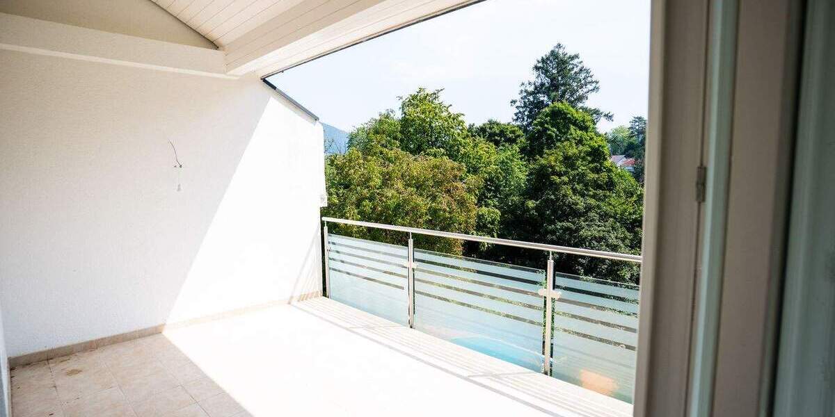 Doppelhaushälfte Baden-Baden Innenstadt - 8 Zimmer, 269 m&sup2;, 1.650.000&euro; | Angebot:25666703