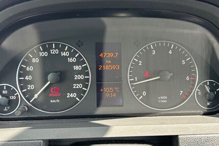 Mercedes-Benz A 170 218.593 km 1.899 &euro; Baden- Baden 76534