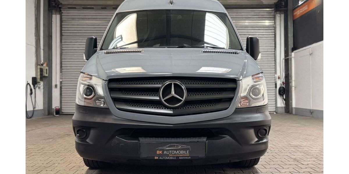 Mercedes-Benz Sprinter 151.400 km 22.900 &euro; Bühl-Vimbuch 77815