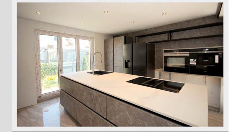 Mehrfamilienhaus, Wohnhaus Rheinau - 9 Zimmer, 270 m&sup2;, 485.000&euro; | Angebot:25087520