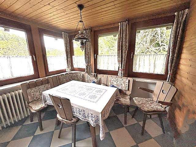 Einfamilienhaus Neuenbürg - 6 Zimmer, 161 m&sup2;, 395.000&euro; | Angebot:25877495