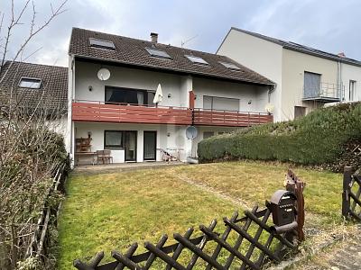 KLEINES ZUHAUSE MIT POTENZIAL - Doppelhaushälfte Gernsbach | Angebot:26688151