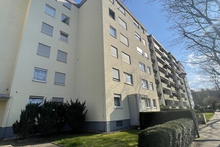 Stadtnah: Schöne 2,5-Zimmer Wohnung mit Einbauküche und Balkon - Wohnung Gaggenau | Angebot:26675708