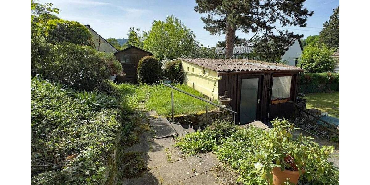 Mehrfamilienhaus, Wohnhaus Baden-Baden Oberbeuern - 8 Zimmer, 180 m&sup2;, 395.000&euro; | Angebot:26419354