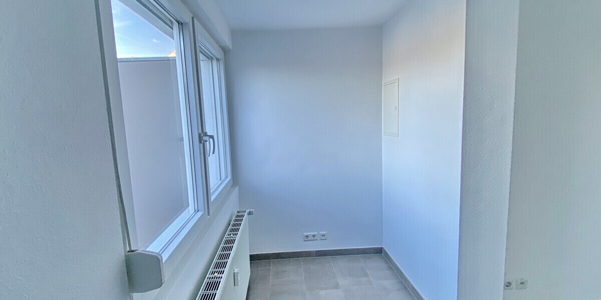 Großzügige 2-Zimmer-Wohnung mit traumhaftem Balkon - 2- Baden-Baden Baden | Angebot:25804543