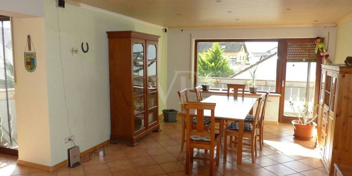 Mehrfamilienhaus, Wohnhaus Hügelsheim - 7 Zimmer, 227 m&sup2;, 544.000&euro; | Angebot:25694684