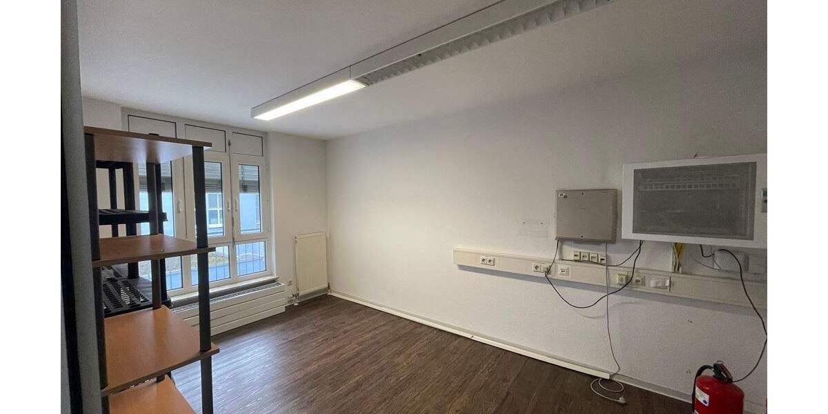 Gewerbeobjekt Rastatt Georgenvorstadt - 7 Zimmer, 182 m&sup2;, 2.000&euro; | Angebot:25662441