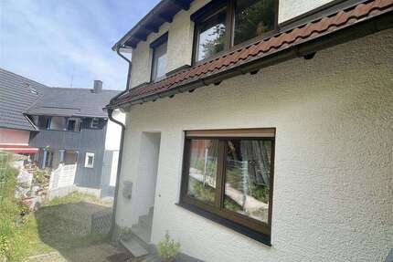 Haus Bühlertal - 8 Zimmer, 122 m&sup2;, 199.000&euro; | Angebot:22973242