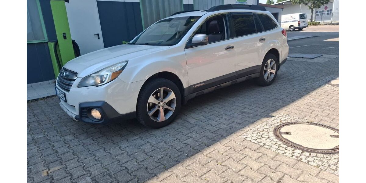 Subaru Outback 242.000 km 5.999 &euro; Baden-Württemberg - Sachsenheim 74343