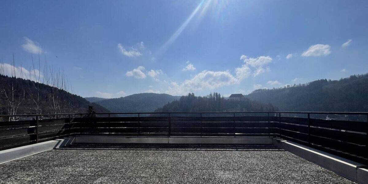 Einfamilienhaus Neuenbürg - 8 Zimmer, 185 m&sup2;, 439.000&euro; | Angebot:25725750