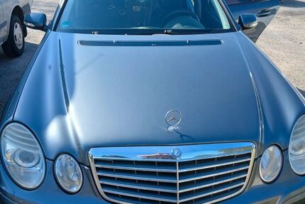 Mercedes-Benz E 200 301.000 km 3.000 &euro; Baden-Baden 76532