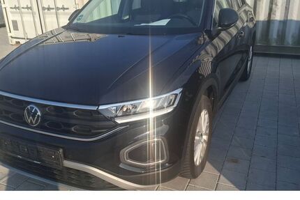 VW T-Roc 43.238 km 19.980 &euro; Gernsbach 76593