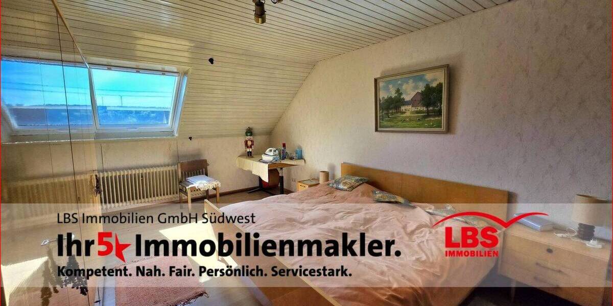 Doppelhaushälfte Neuenbürg - 7 Zimmer, 184 m&sup2;, 499.000&euro; | Angebot:25665809