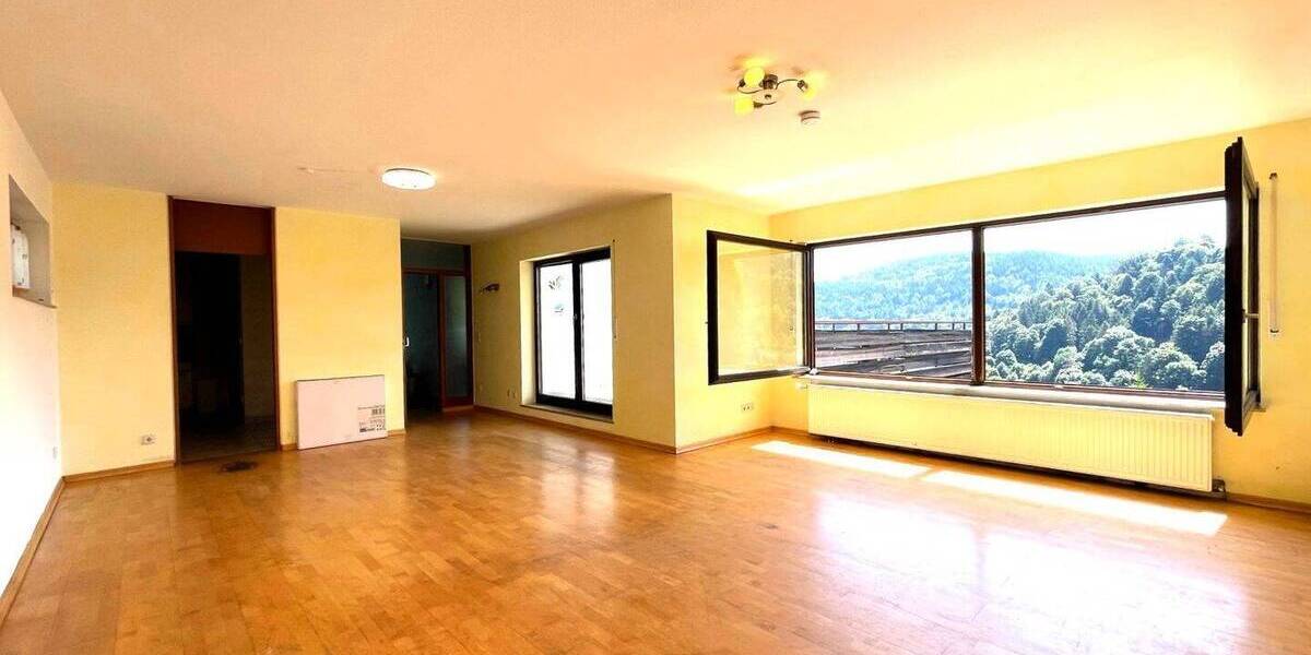 Einfamilienhaus Neuenbürg - 8 Zimmer, 185 m&sup2;, 439.000&euro; | Angebot:25725750