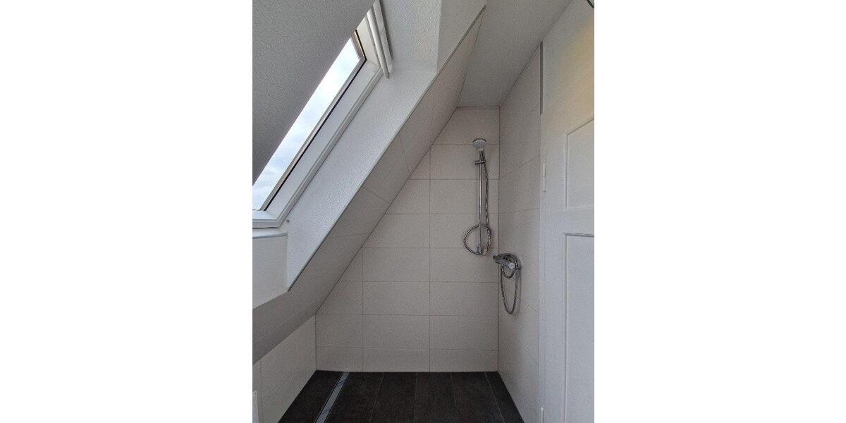 Dachgeschoßwohnung Achern - 3 Zimmer, 46 m&sup2;, 320&euro; | Angebot:25990836