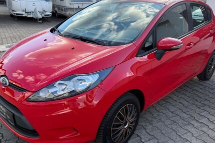 Ford Fiesta 54.200 km 4.980 &euro; Gaggenau 76571