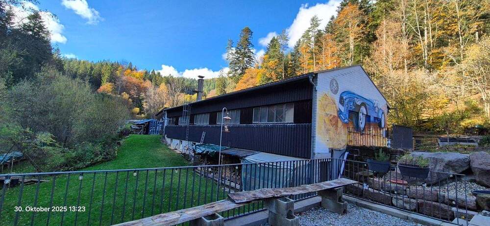 Mehrfamilienhaus, Wohnhaus Bad Wildbad - 8 Zimmer, 221 m&sup2;, 950.000&euro; | Angebot:25880993