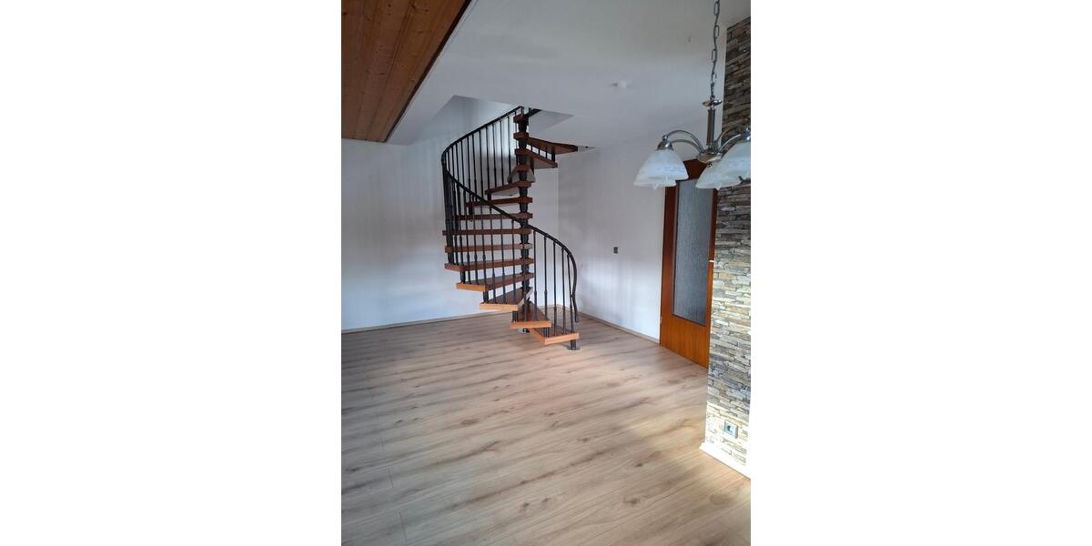 Maisonettenwohnung Gernsbach - 3 Zimmer, 68 m&sup2;, 230.000&euro; | Angebot:25611789