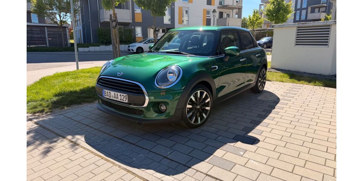 Mini ONE 43.000 km 19.200 &euro; Baden-Baden 76532