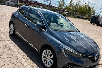 Renault Clio 66.300 km 10.900 &euro; Rastatt 76437