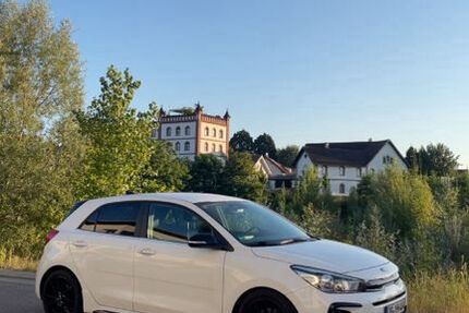 Kia Rio 53.000 km 15.299 &euro; Achern 77855