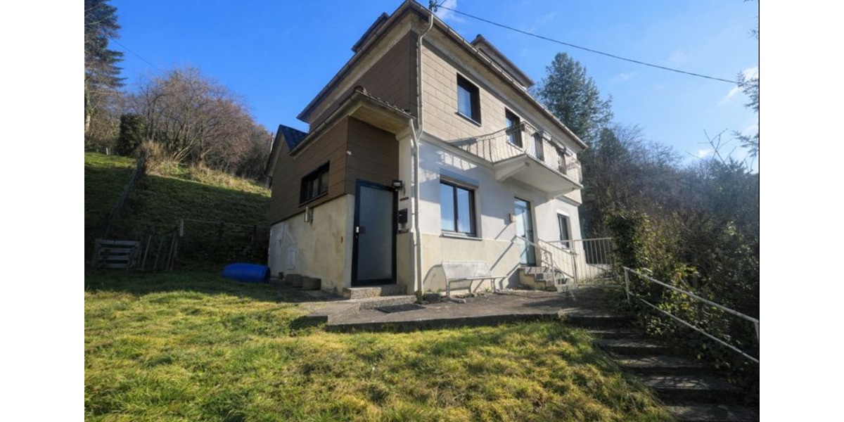 Mehrfamilienhaus, Wohnhaus Bad Wildbad - 7 Zimmer, 160 m&sup2;, 299.000&euro; | Angebot:24698220