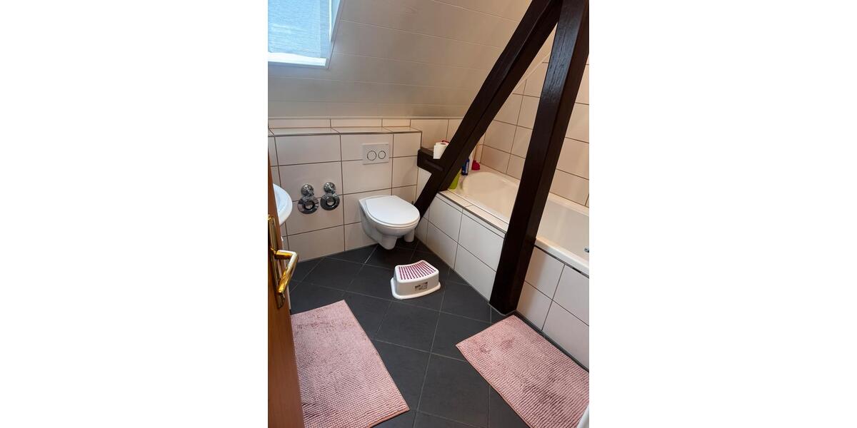 Etagenwohnung Malsch - 3 Zimmer, 83 m&sup2;, 1.040&euro; | Angebot:25942005