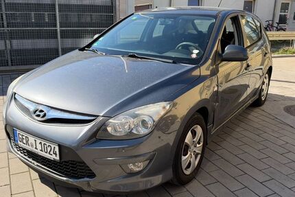 Hyundai i30 256.000 km 1.499 &euro; Malsch 76316