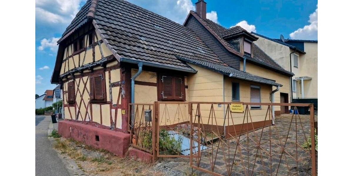 Einfamilienhaus Malsch - 5 Zimmer, 84 m&sup2;, 140.000&euro; | Angebot:25169857
