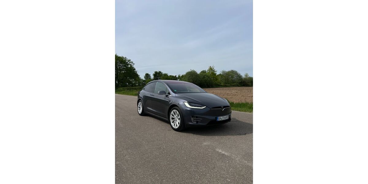 Tesla Model X 196.700 km 30.499 &euro; Muggensturm 76461